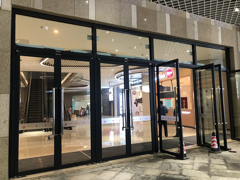 противопожарная дверь 